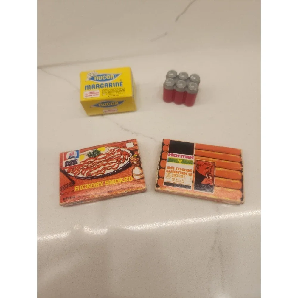 Vintage Lot Of Play Miniature Doll Food Grocery Bacon, Soda, Margarine Hot Dogs‎